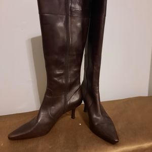 Brown boots